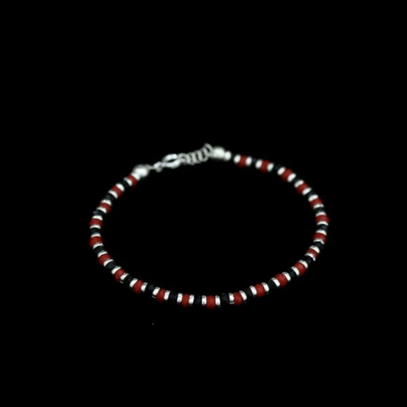 Red and Black bracelet - Picture 2 of 2